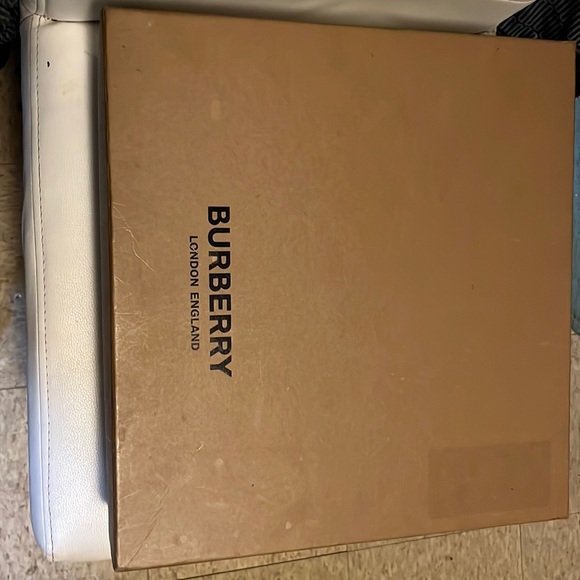 Burberry Vintage Check Rubber Rain Boot.  Euro size 36 - Picture 1 of 6